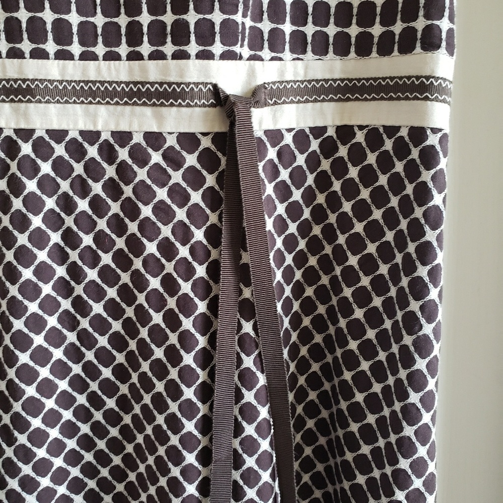 Ann Taylor LOFT V-Neck Strappy Geometric Cream Brown Sleeveless Dress Sz 12 - Picture 4 of 8